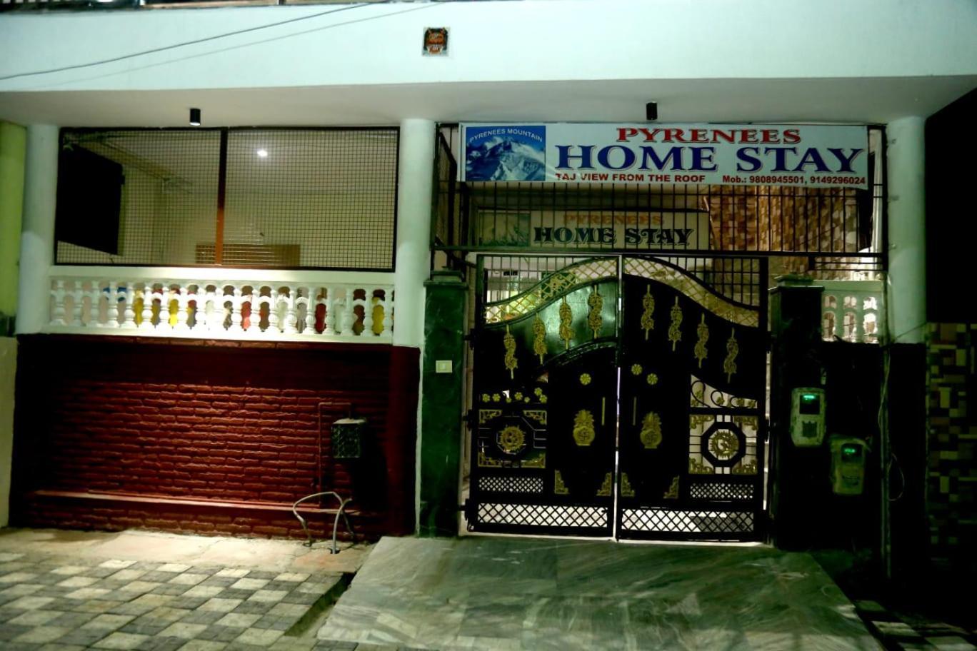 Pyrenees Homestay Agra  Exterior foto